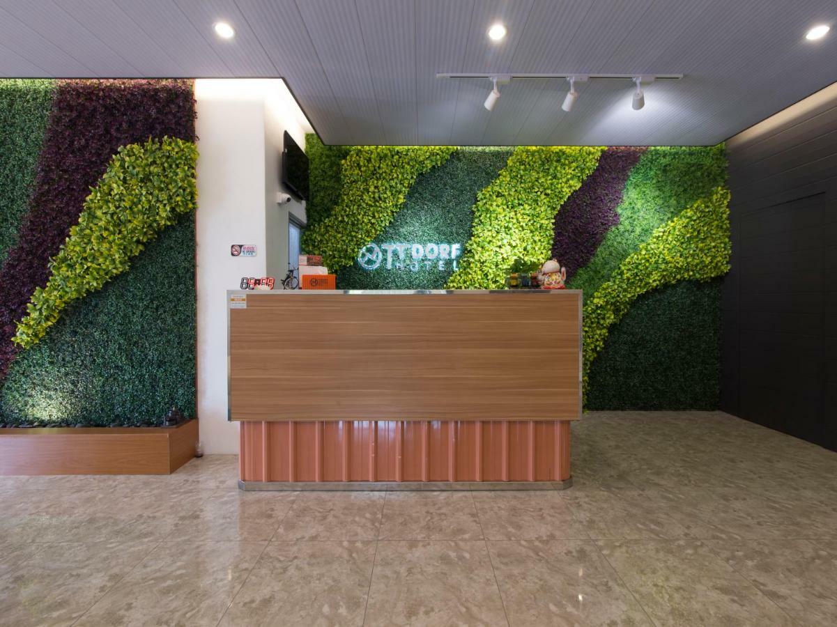 TT Dorf Hotel Matang Taiping Exterior foto