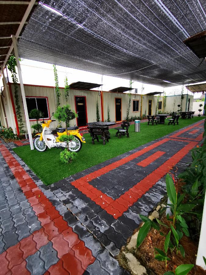 TT Dorf Hotel Matang Taiping Exterior foto